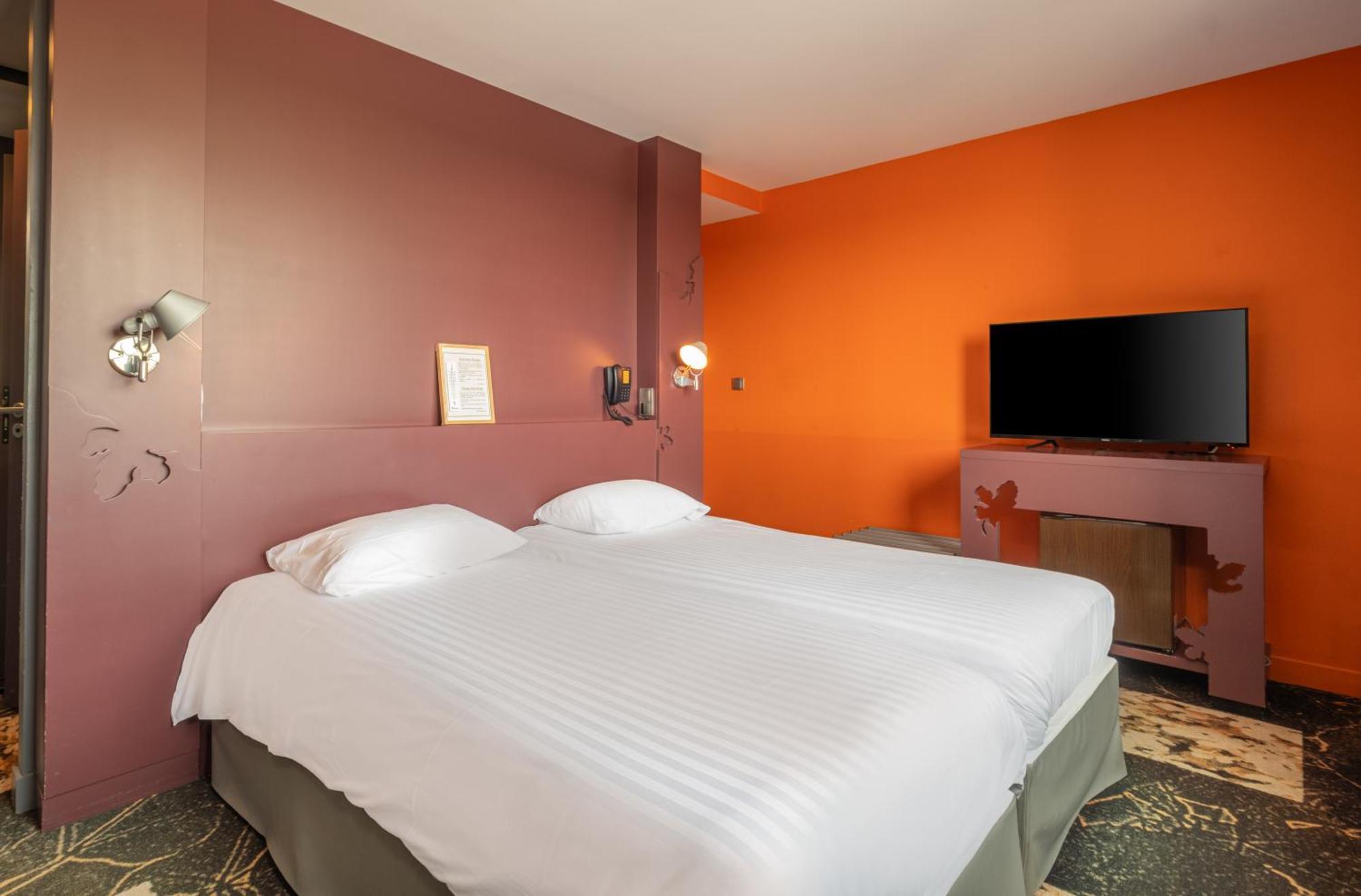 Logis Auberge De La Foret Le Gavre ห้อง รูปภาพ