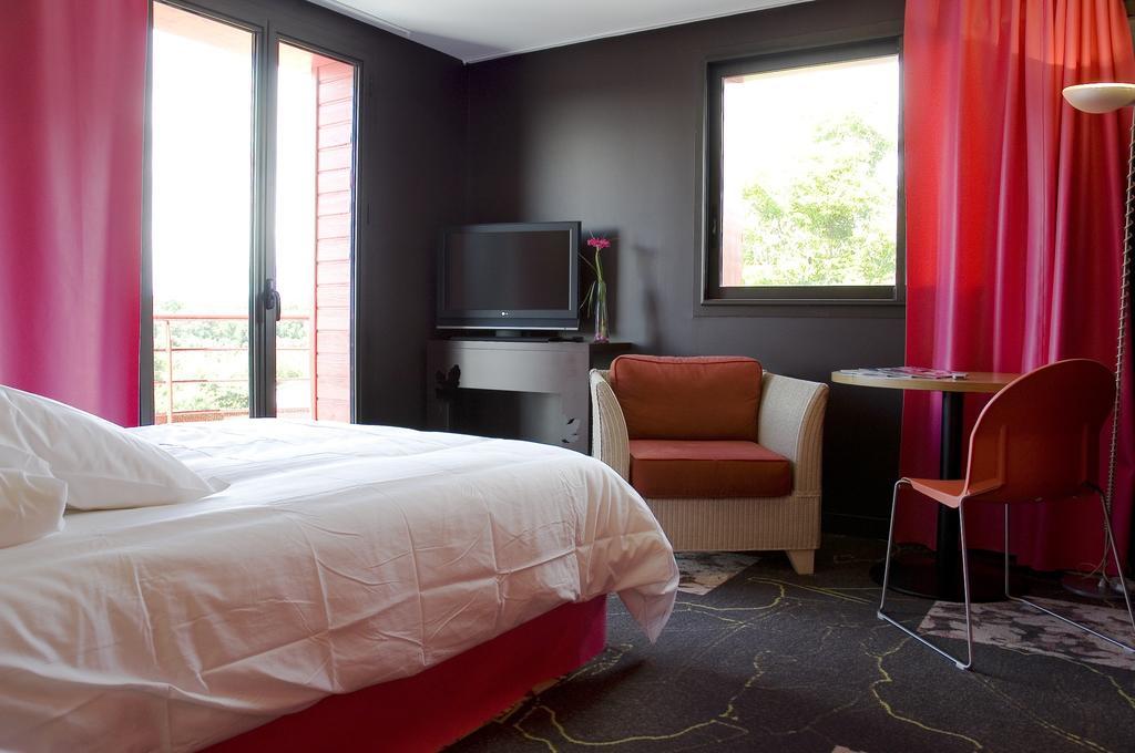 Logis Auberge De La Foret Le Gavre ภายนอก รูปภาพ